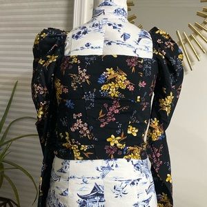 Abercrombie & Fitch long sleeve Square neck Puff shoulder blouse size S